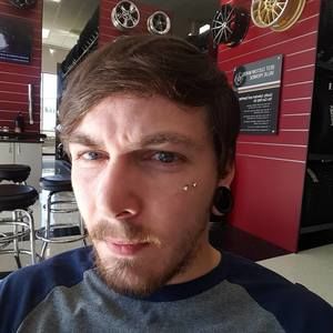 Meet your Posher, Aaron